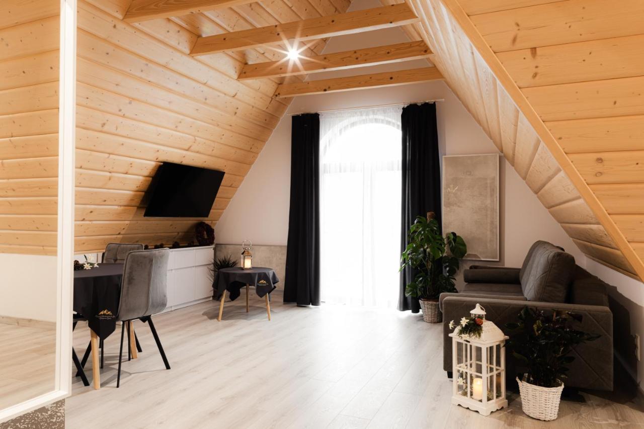 Royal Apartments & Spa Zakopane-Cyrhla エクステリア 写真